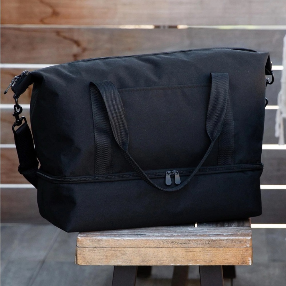 Lo & Sons Catalina Deluxe Weekender Bag - Black